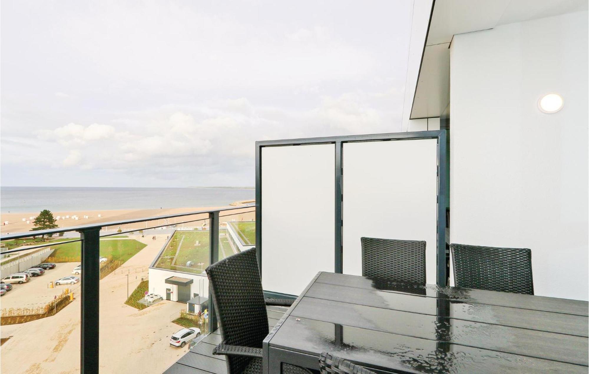 Nice Apartment In Luebeck Travemuende With Sauna Екстер'єр фото